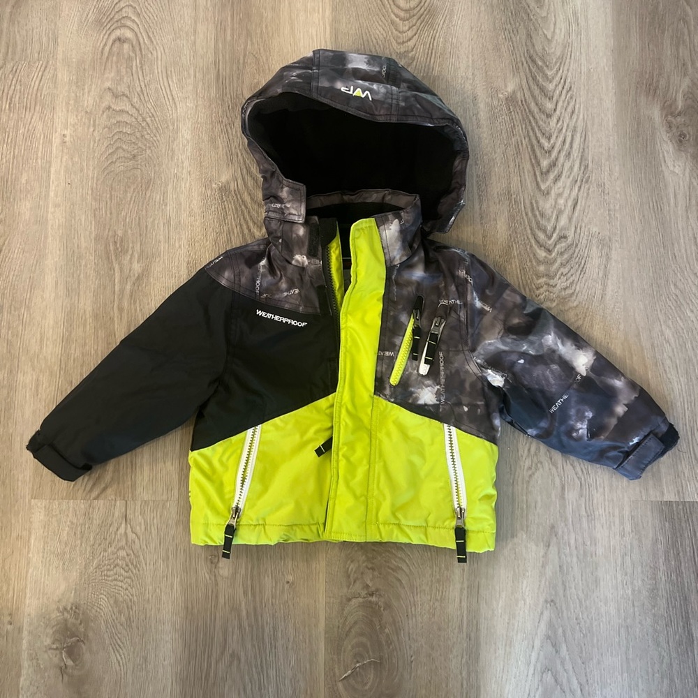 WEATHERPROOF 32 DEGREES BOYS WINTER COAT Size 2 T